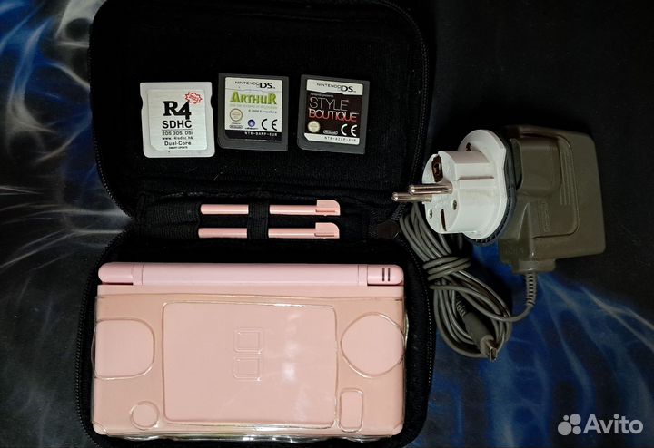 Nintendo DS Lite