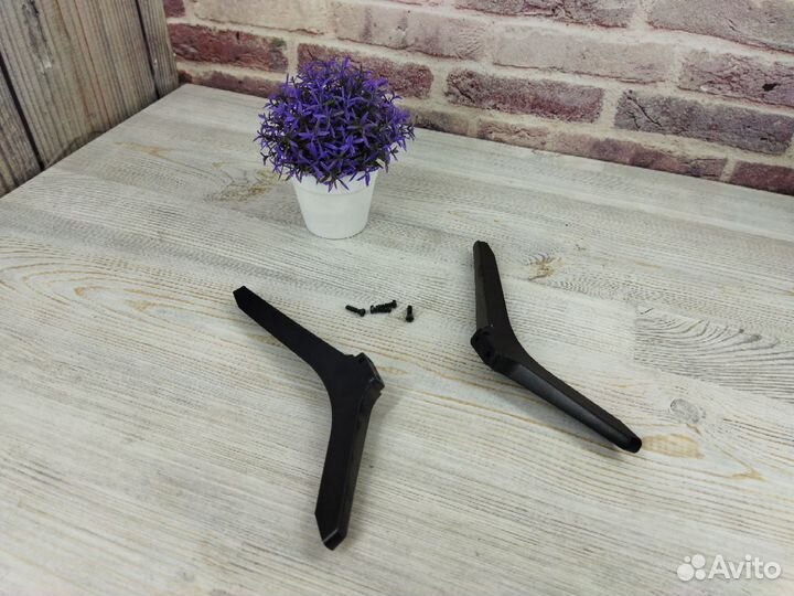 Ножки \ Подставка телевизора Novex NWX-40F171MSY