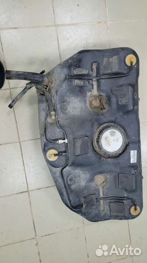 Бензобак в сборе