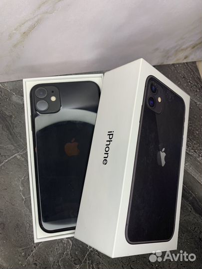 iPhone 11, 64 ГБ