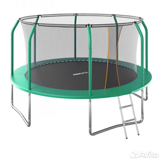 Батут с защитной сеткой