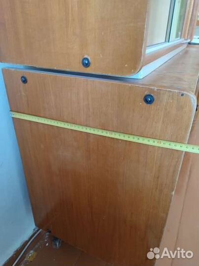 Сервант времен СССР