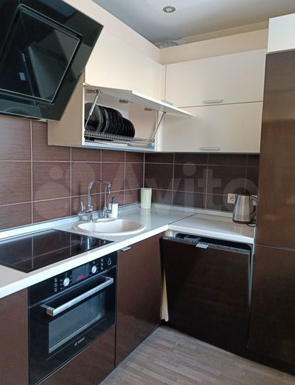 2-к. квартира, 69 м², 5/5 эт.