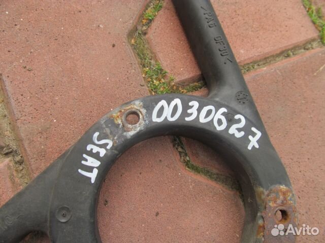 Кронштейн Volkswagen