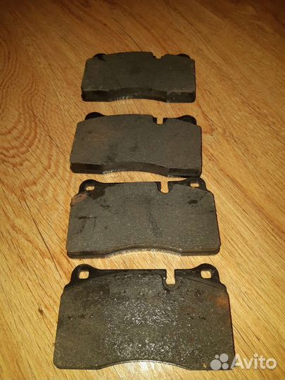 Тормозные колодки brembo SFP500043 на рейндж ровер