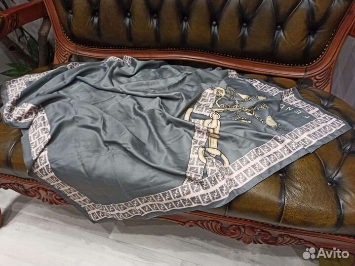 Платок шелковый 95cm fendi италия