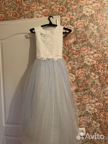 Вечернее платье