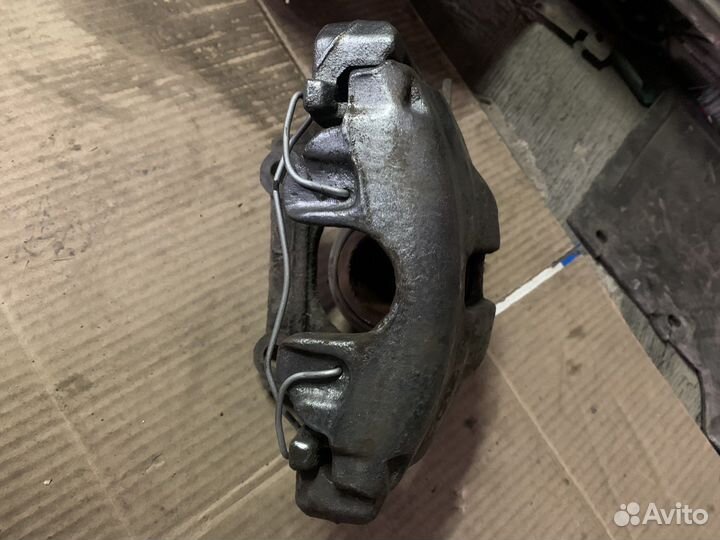 Суппорт passat б5