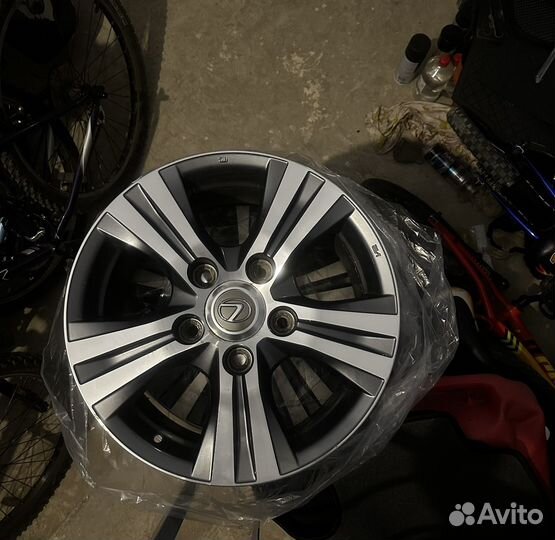 Диски на Lx570 оригинал