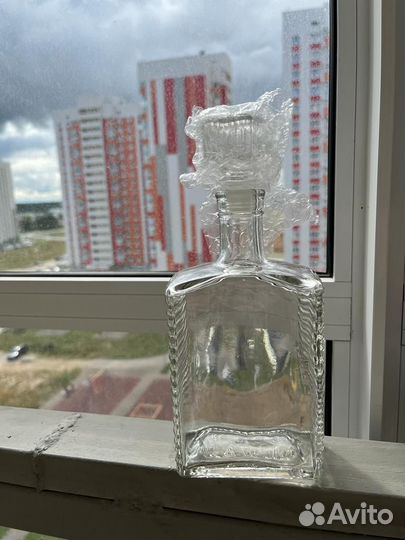 Графин хрустальный