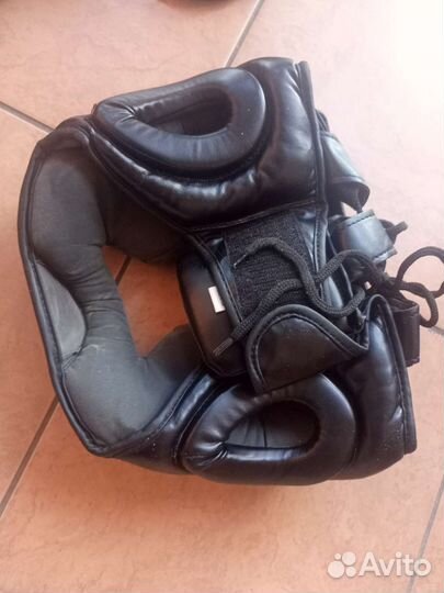 Шлем,щитки,защита на пах
