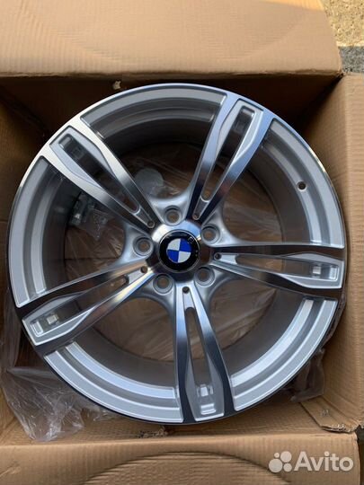 343 стиль BMW r19