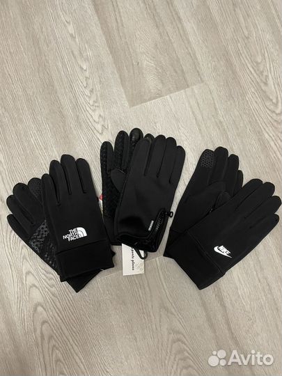Перчатки шикарные TNF,nike
