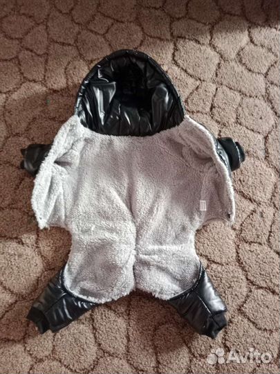 Комбинезон на маленькую собаку