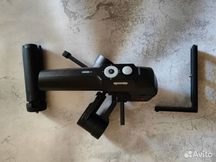 Стабилизатор для съемки Moza mini-p