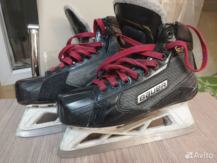 Детские вратарские коньки Bauer 4,5