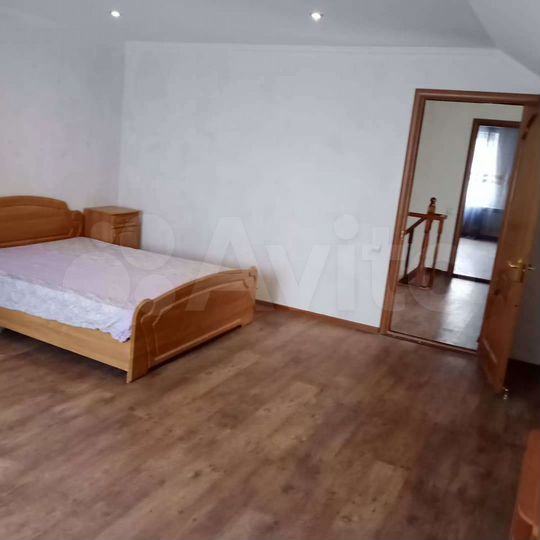 Коттедж 128 м² на участке 3 сот.