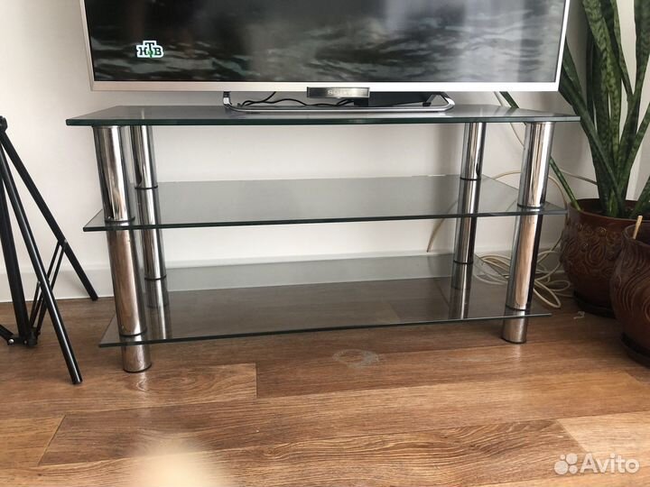 Стеклянная тумба