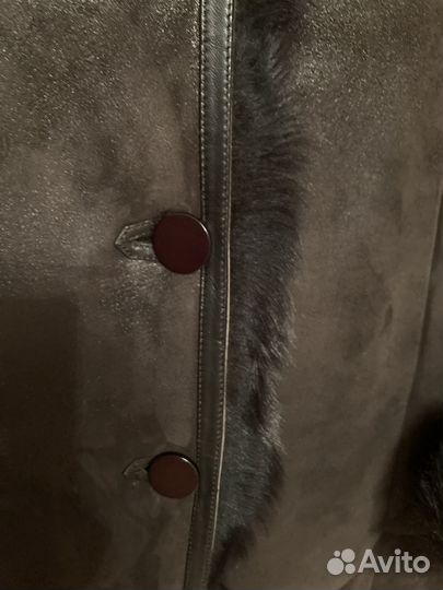 Дубленка натуральная женская с капюшоном