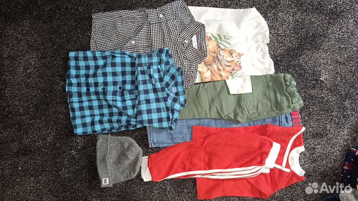 Рубашки, джинсы