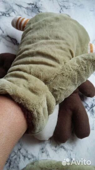 Варежки женские