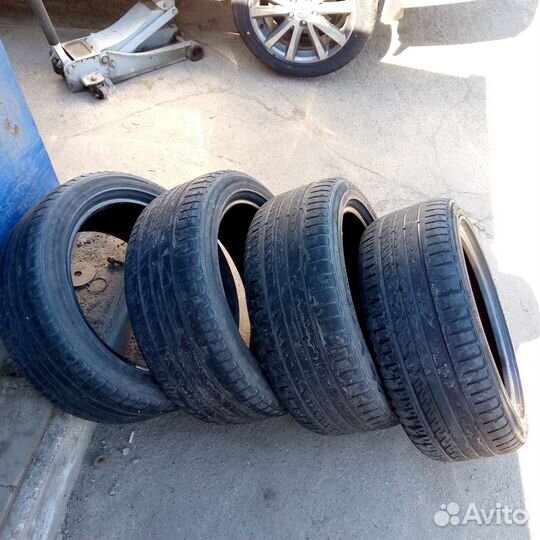 Kinforest KF-550 215/50 R17 95W