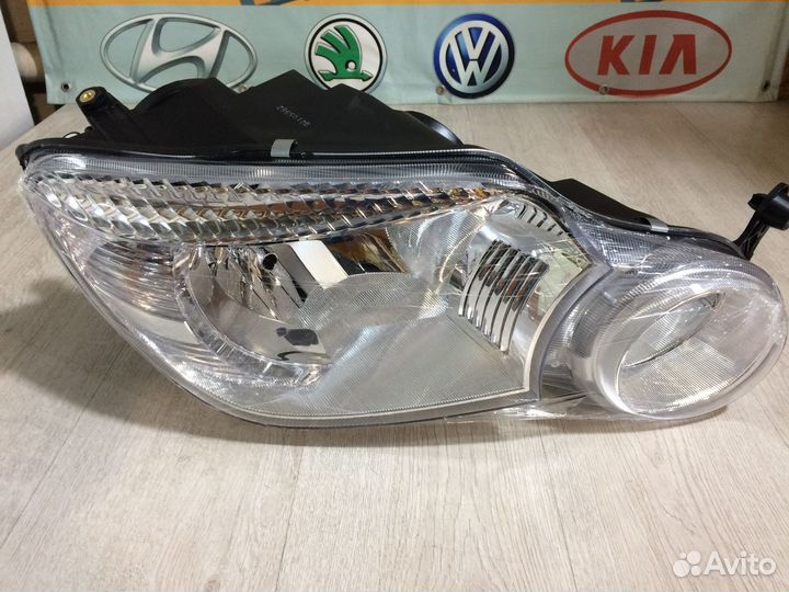 Фара правая Skoda Yeti 09-13гг бренд Depo