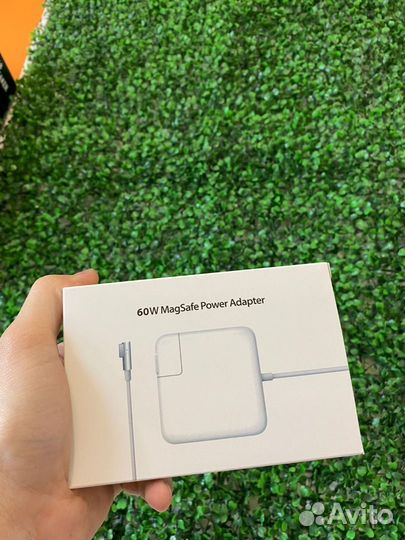 Зарядное на макбук MagSafe Power Adapter - 60W