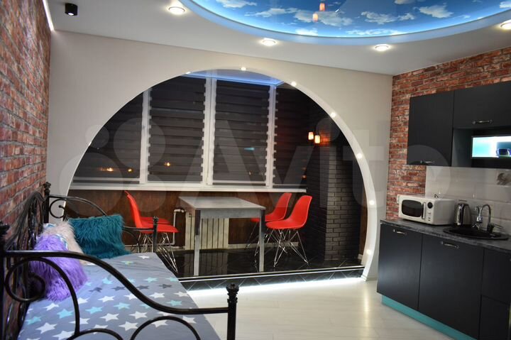 2-к. квартира, 65 м², 4/10 эт.