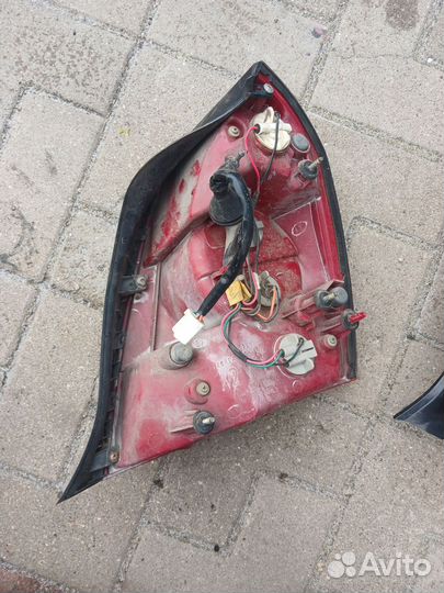 Hyundai elantra 3 xd фонарь задний правый