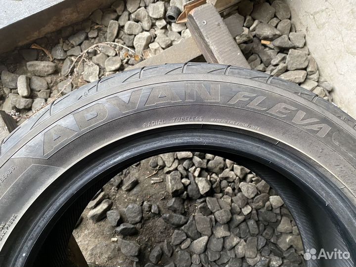 Yokohama Advan Fleva V701 205/55 R16