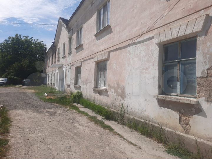 Комната 26 м² в 2-к., 1/2 эт.