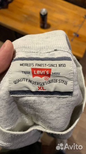 Свитшот Levis