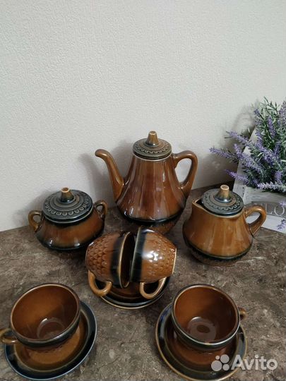 Сервиз кофейный из глазированной керамики