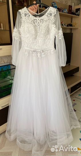 Свадебное платье