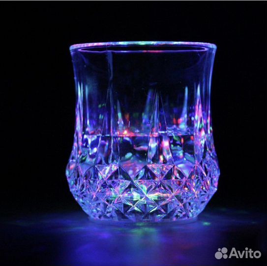 Стакан пластиковый с подсветкой