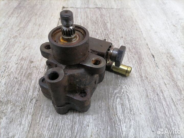 Насос гидроусилителя Nissan Maxima A33 VQ20DE 2004