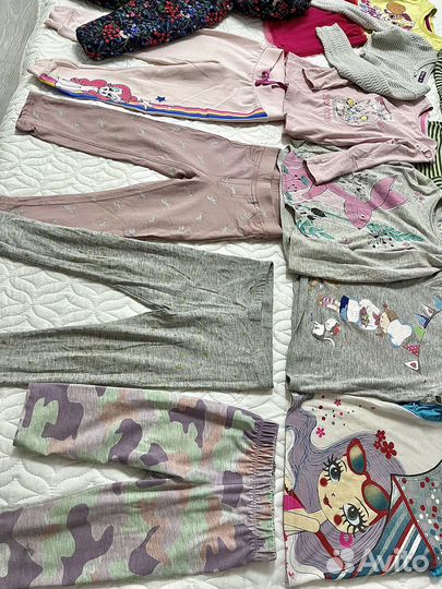 Вещи и куртка пакетом на девочку 98 - 104