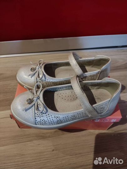 Туфли для девочки
