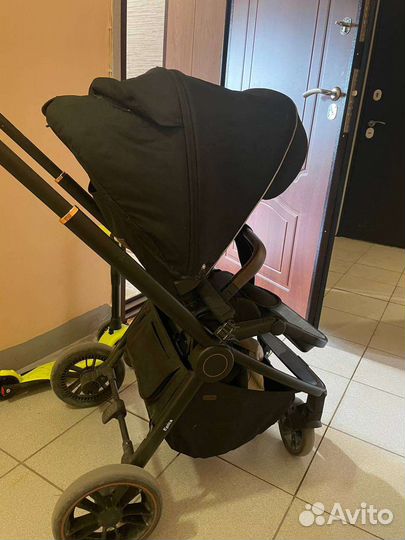 Прогулочная коляска carello epica