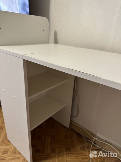 Маникюрный стол складной бу