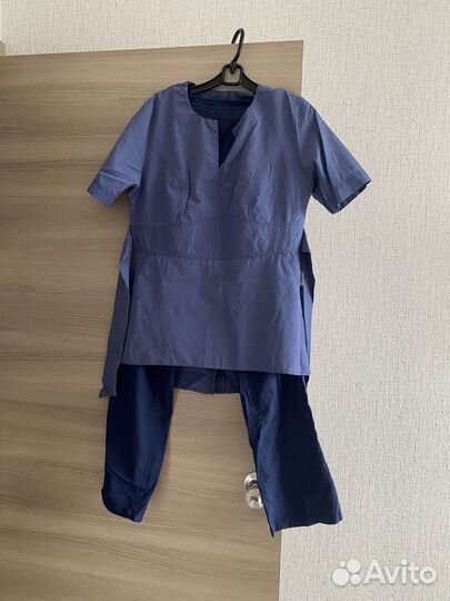 Медицинская одежда б/у