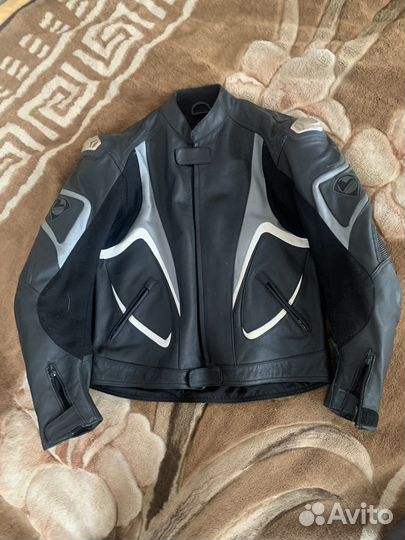 Мотокуртка кожаная мужская бу