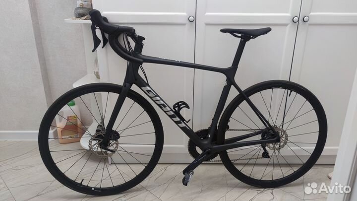 Шоссейный велосипед Giant TCR Advanced 1 Disc 2021