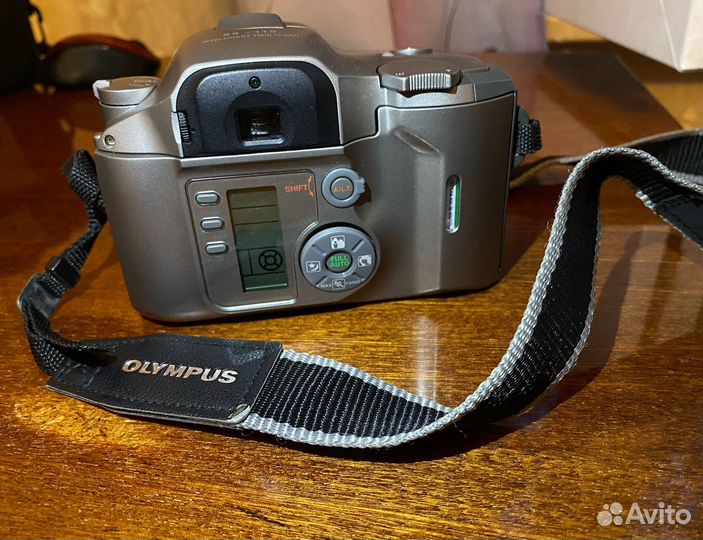 Пленочный фотоаппарат olympus IS-31