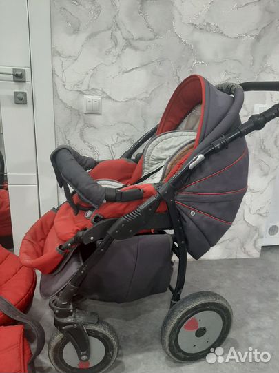 Коляска 3 в1 zippy