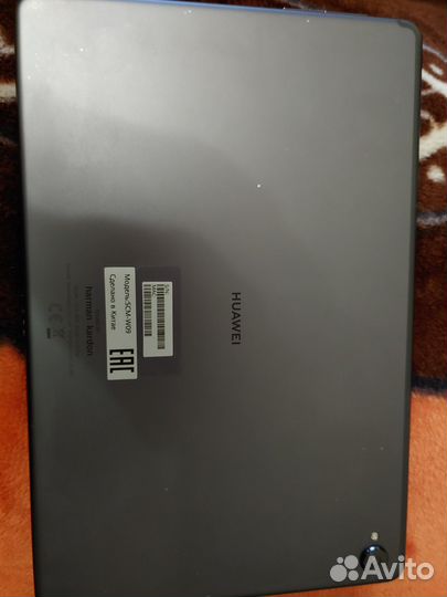 Huawei MediaPad M6 64 гб (Kirin 980)