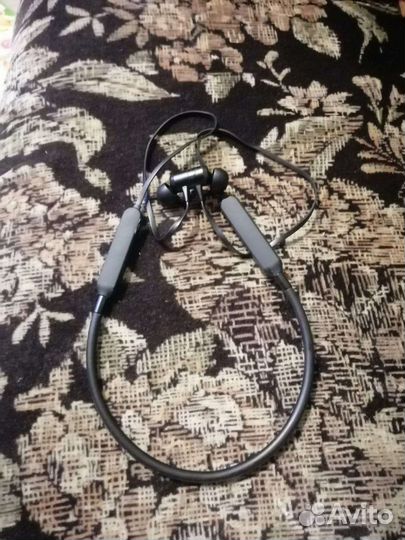 Беспроводные наушники