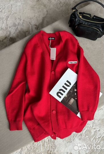 Объёмный женский кардиган на пуговичках 42-52