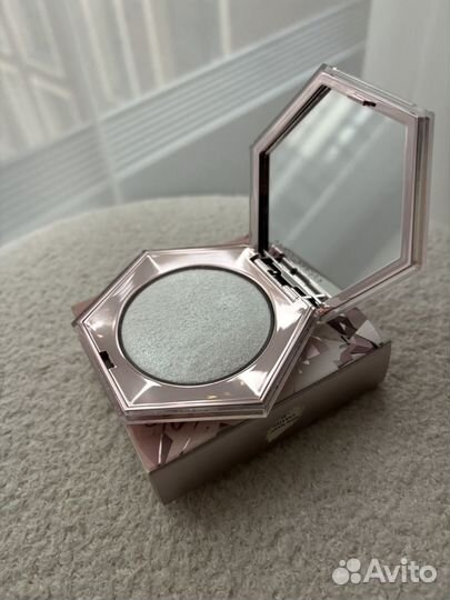 Fenty beauty хайлайтер